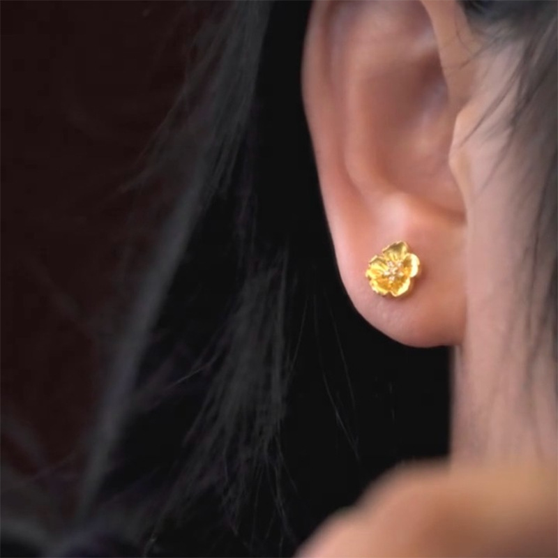 Cluster Stud Ear - Retro Embossed Flower Stud Earrings Brushed