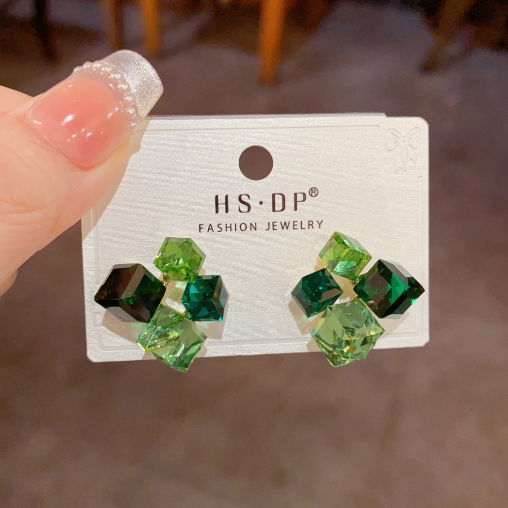 Geometric Emerald Green Geomet - đánh giá và giá Cluster Stud Ear