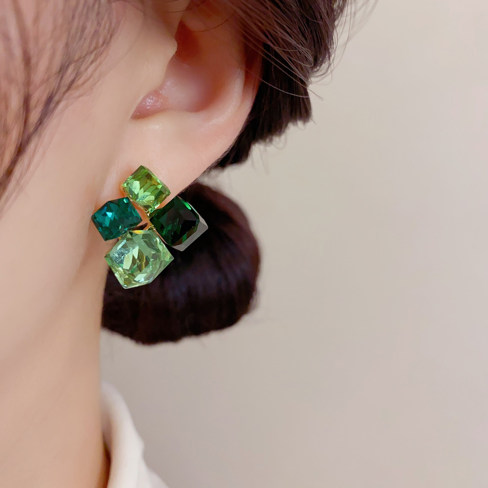 Geometric Emerald Green Geomet - đánh giá và giá Cluster Stud Ear