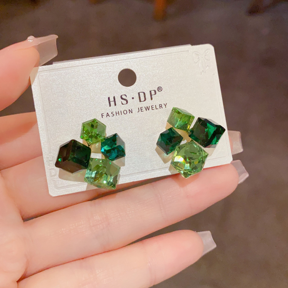 Geometric Emerald Green Geomet - đánh giá và giá Cluster Stud Ear